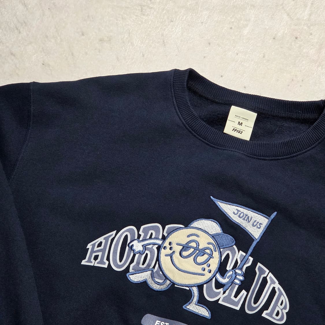 FP142 네이비 오버핏 자수 맨투맨 상품이미지2