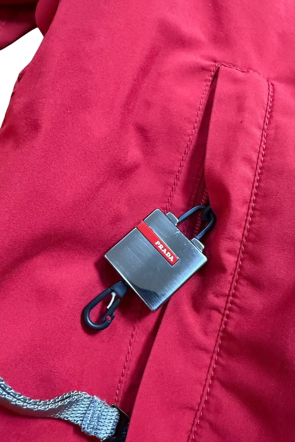 프라다 2000s 고어텍스 스포츠 파카 상품이미지7