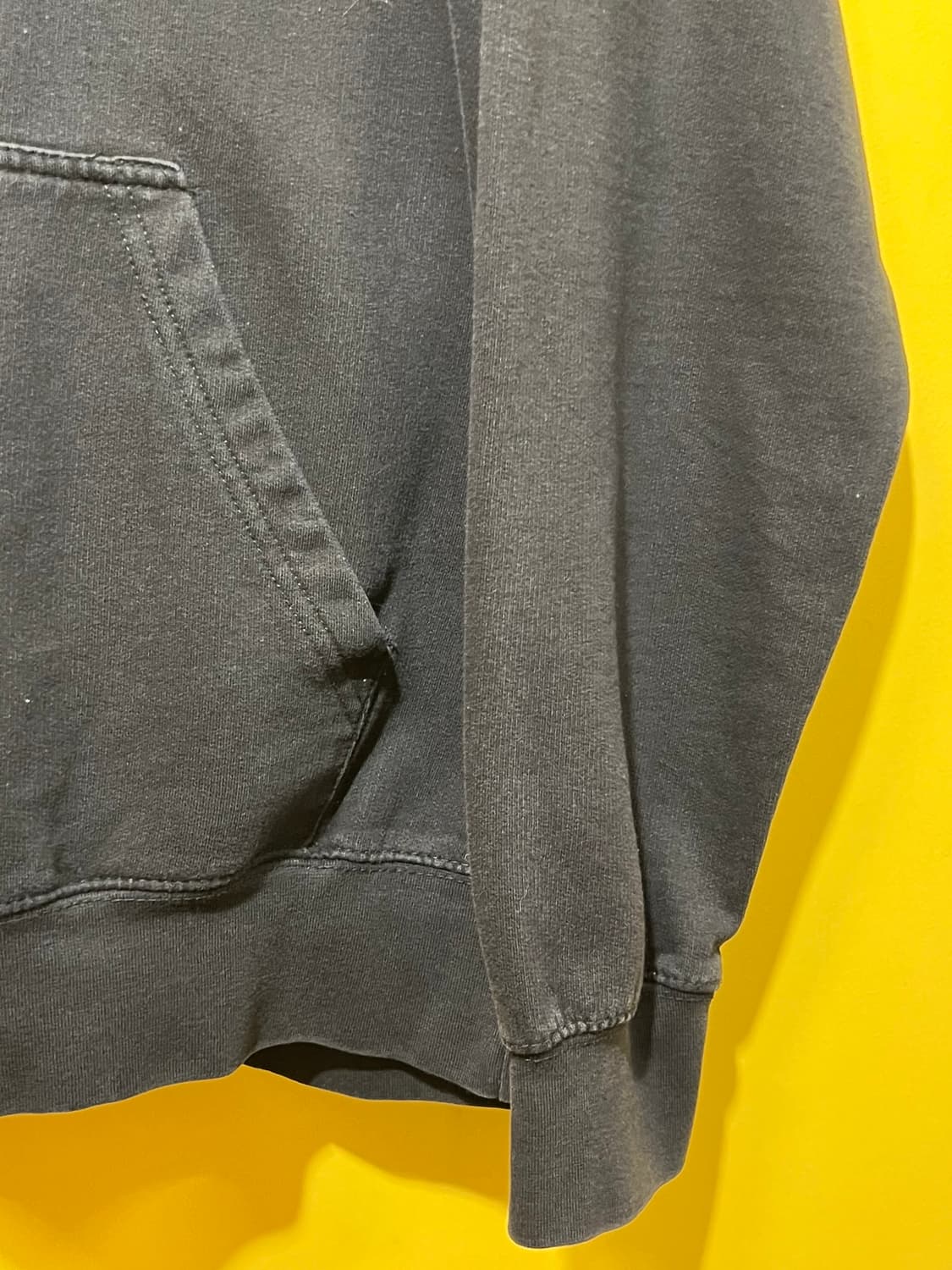 [L] TRAP LONE 미국 빈티지 스컬 후드 티셔츠 블랙 상품이미지5