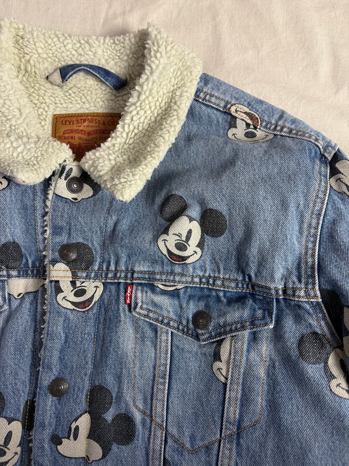 Levis x Disney 리바이스 미키마우스 쉐르파 트러커 자켓 XXL 상품이미지4