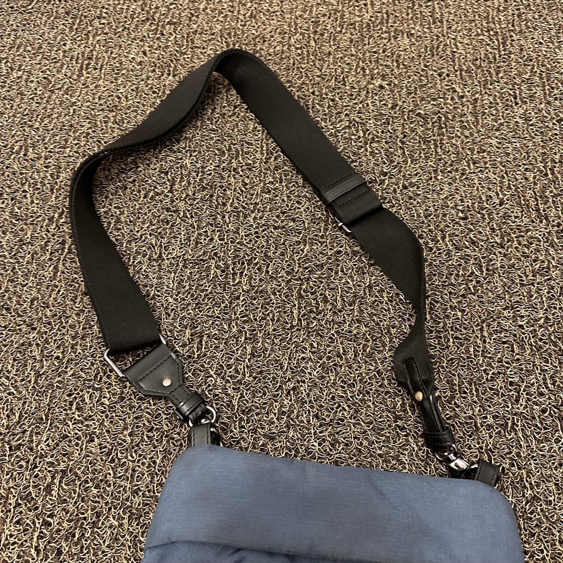 만다리나덕 크로스백 가방 상품이미지4