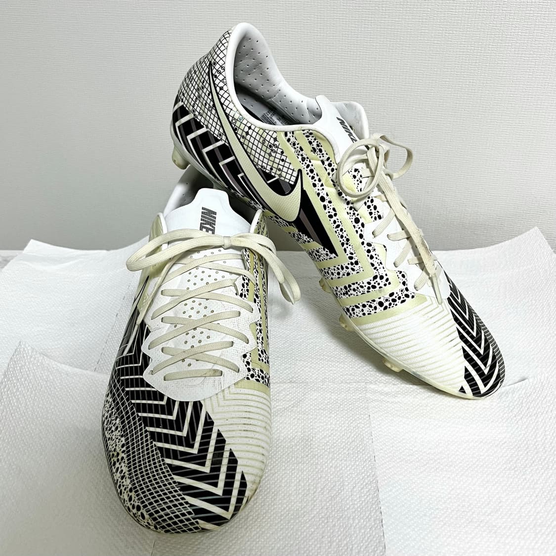 [280mm] 나이키 머큐리얼 베이퍼 13 아카데미 축구화 상품이미지1