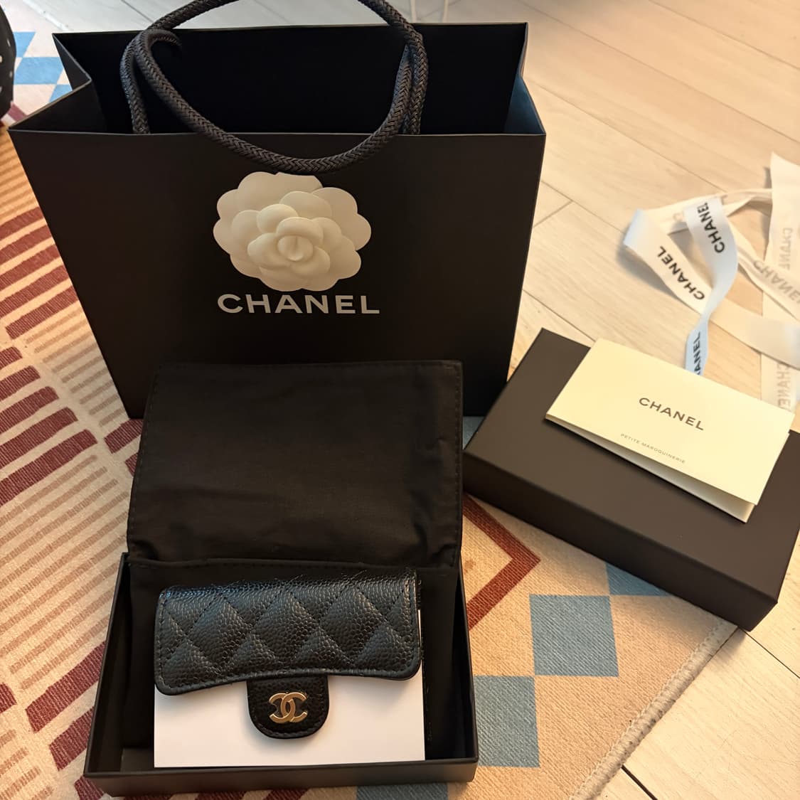 샤넬 클래식 플랩 지갑 클똑 금장 상품이미지1