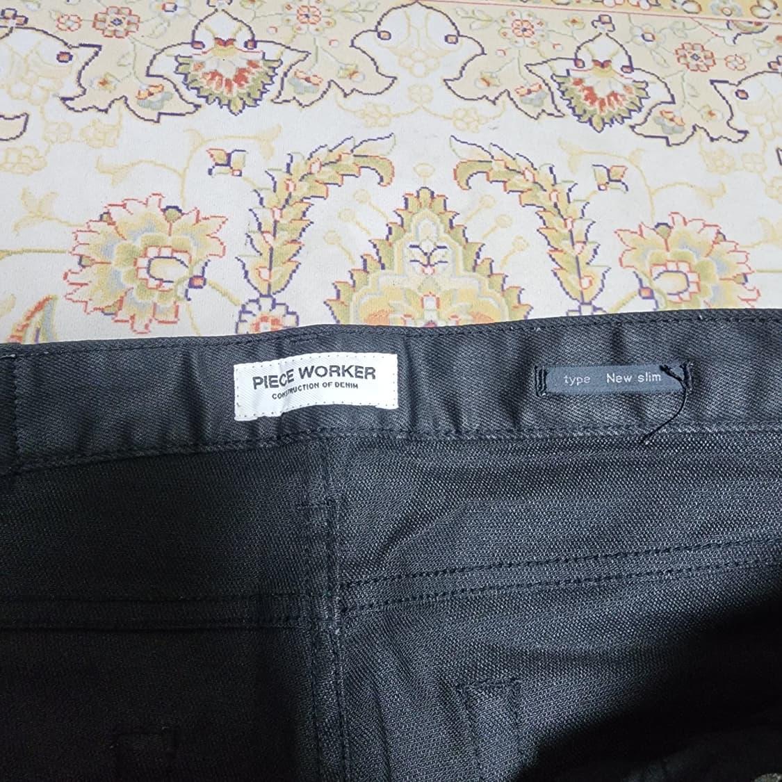 피스워커 블랙 코팅진 데님
34 상품이미지4