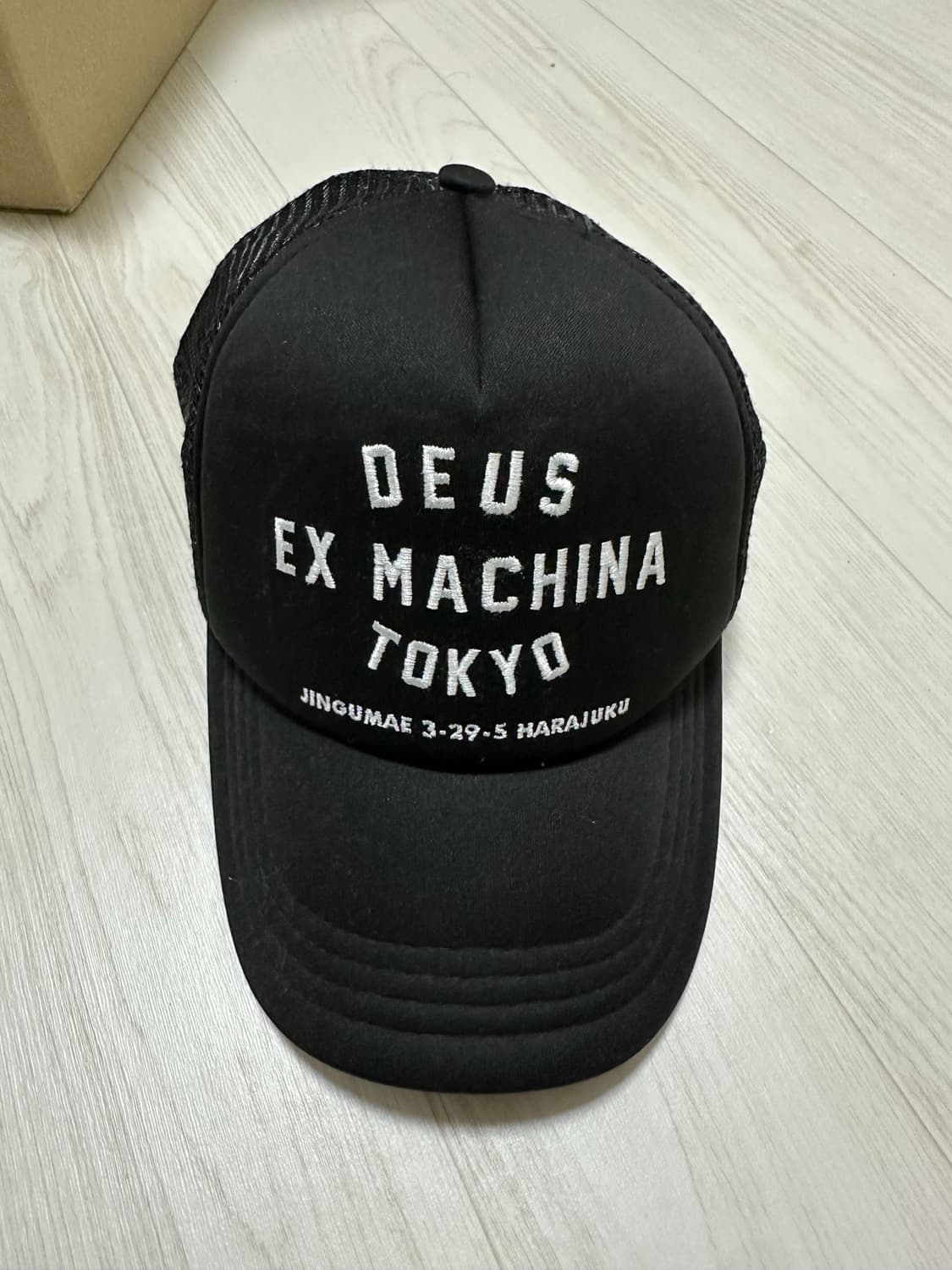 데우스 엑스 마키나 도쿄 볼캡 상품이미지1
