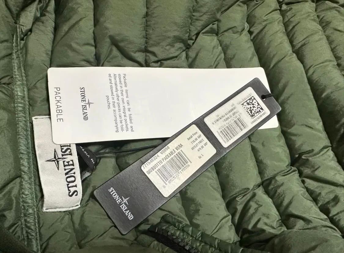 [XL]22FW 스톤아일랜드 카키 경량패딩 상품이미지4