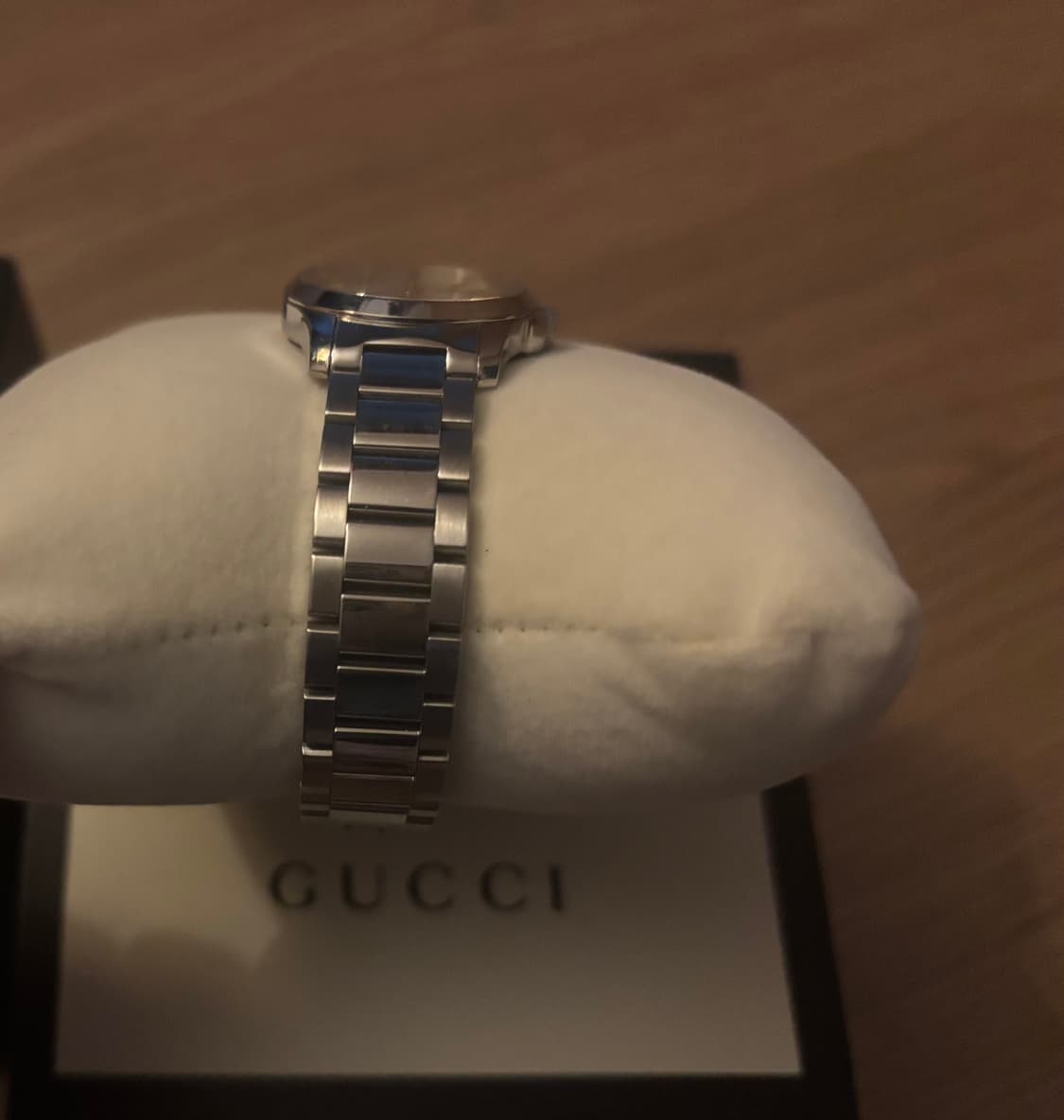 구찌 골드핸즈 스틸 메탈밴드시계 126.5  28mm 여성쿼츠시계 상품이미지2