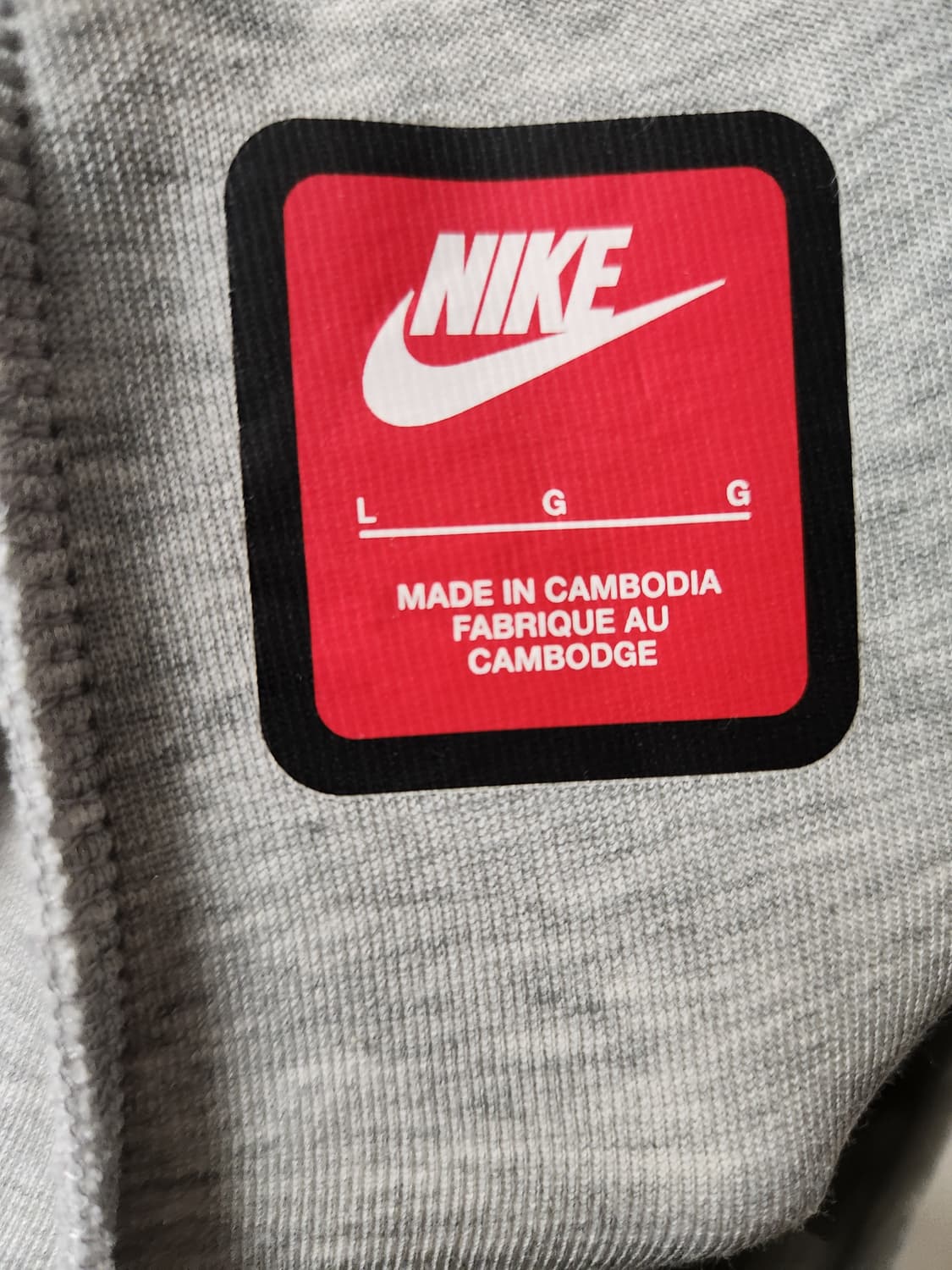 나이키 스포츠웨어 테크 플리스 조거팬츠 사이즈L 

오염 하자없이 깨끗해 상품이미지8