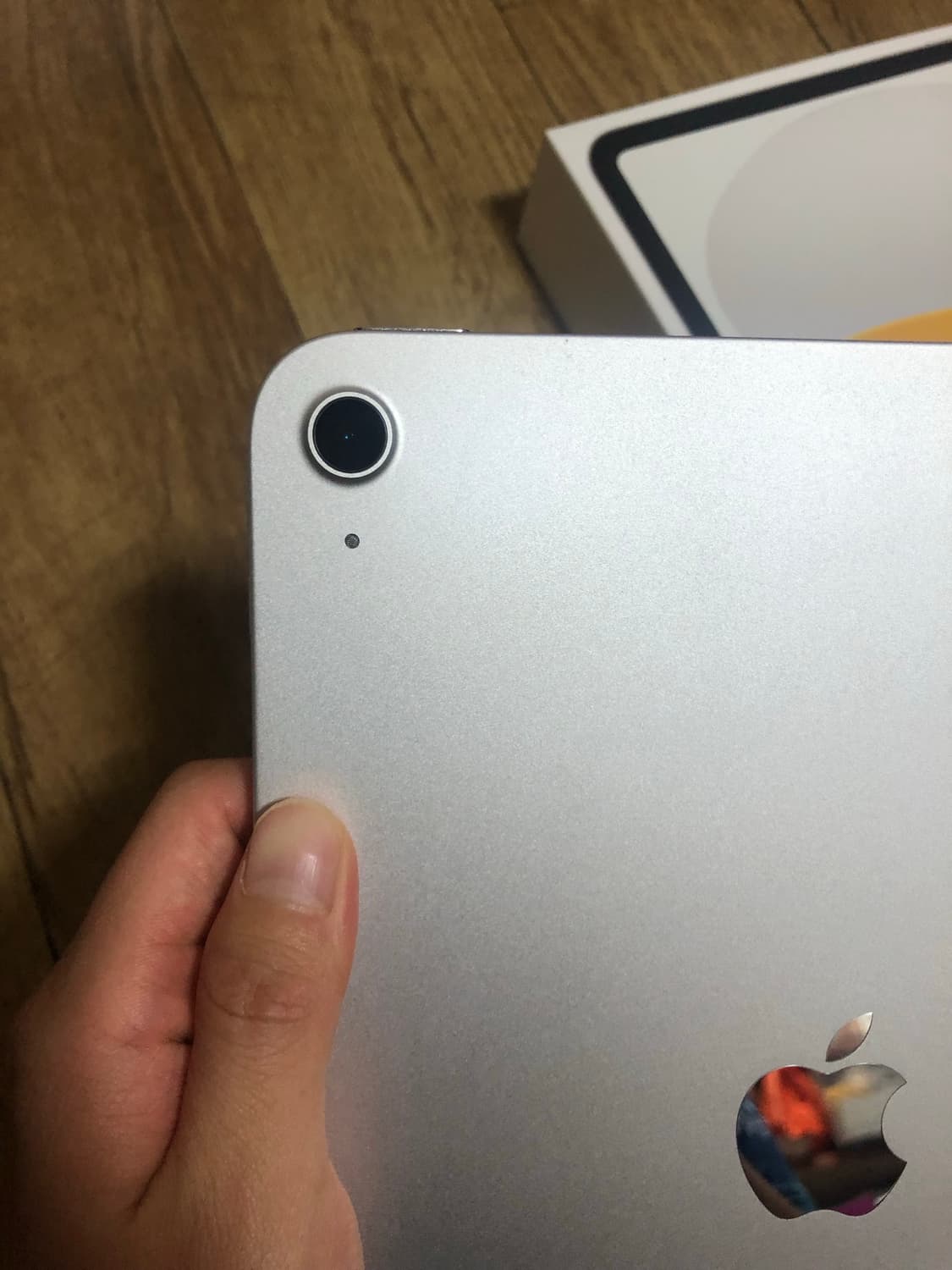 아이패드10세대 실버 64기가 상품이미지3