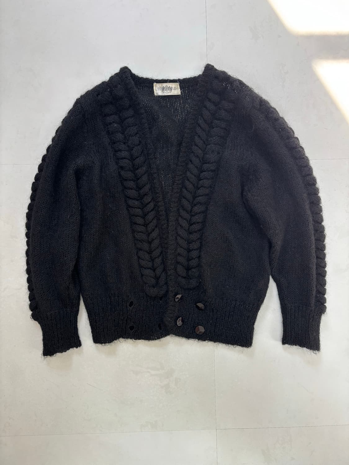 ANGORA CABLE CARDIGAN  상품이미지1
