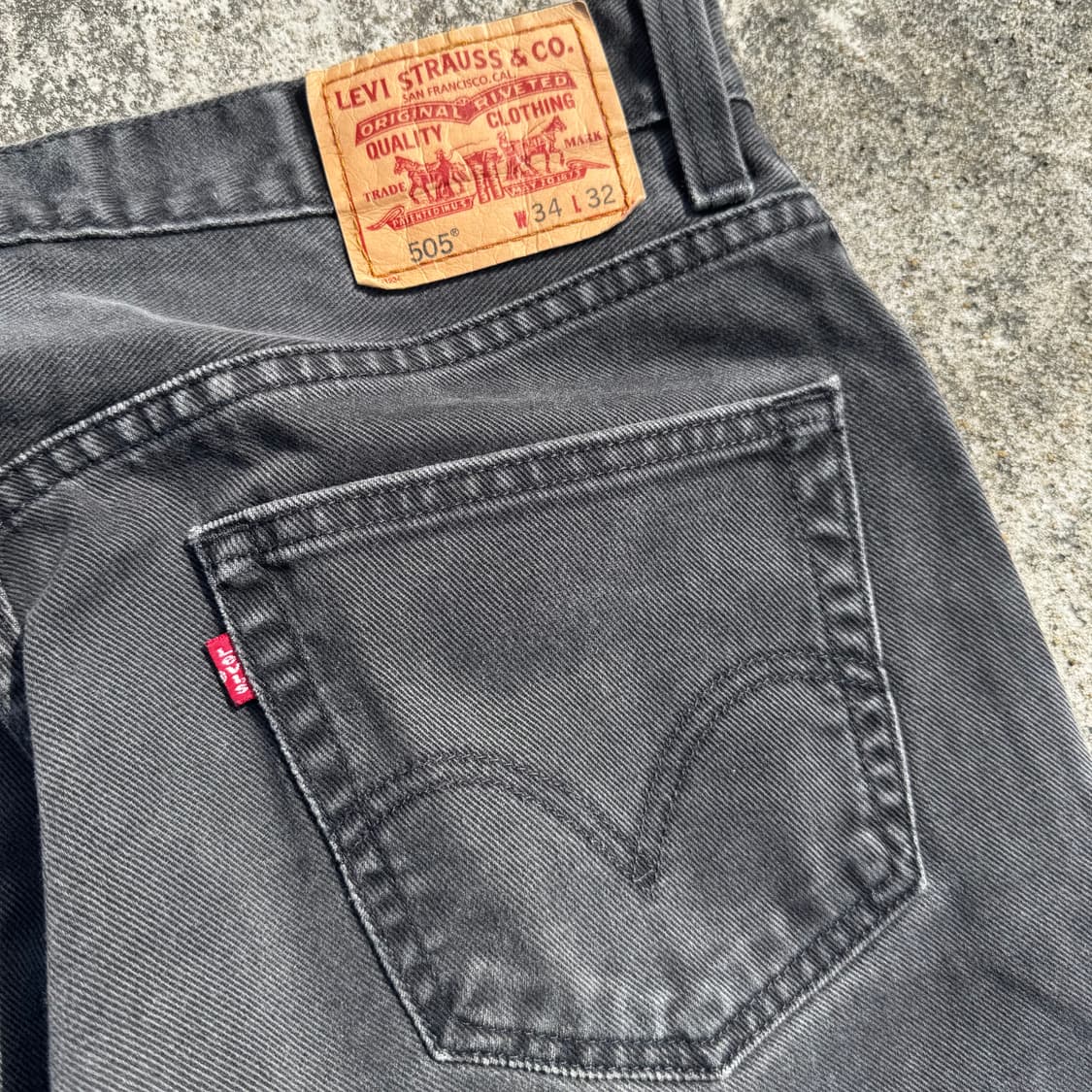 [34] 리바이스 505 블랙 데님 팬츠 상품이미지8