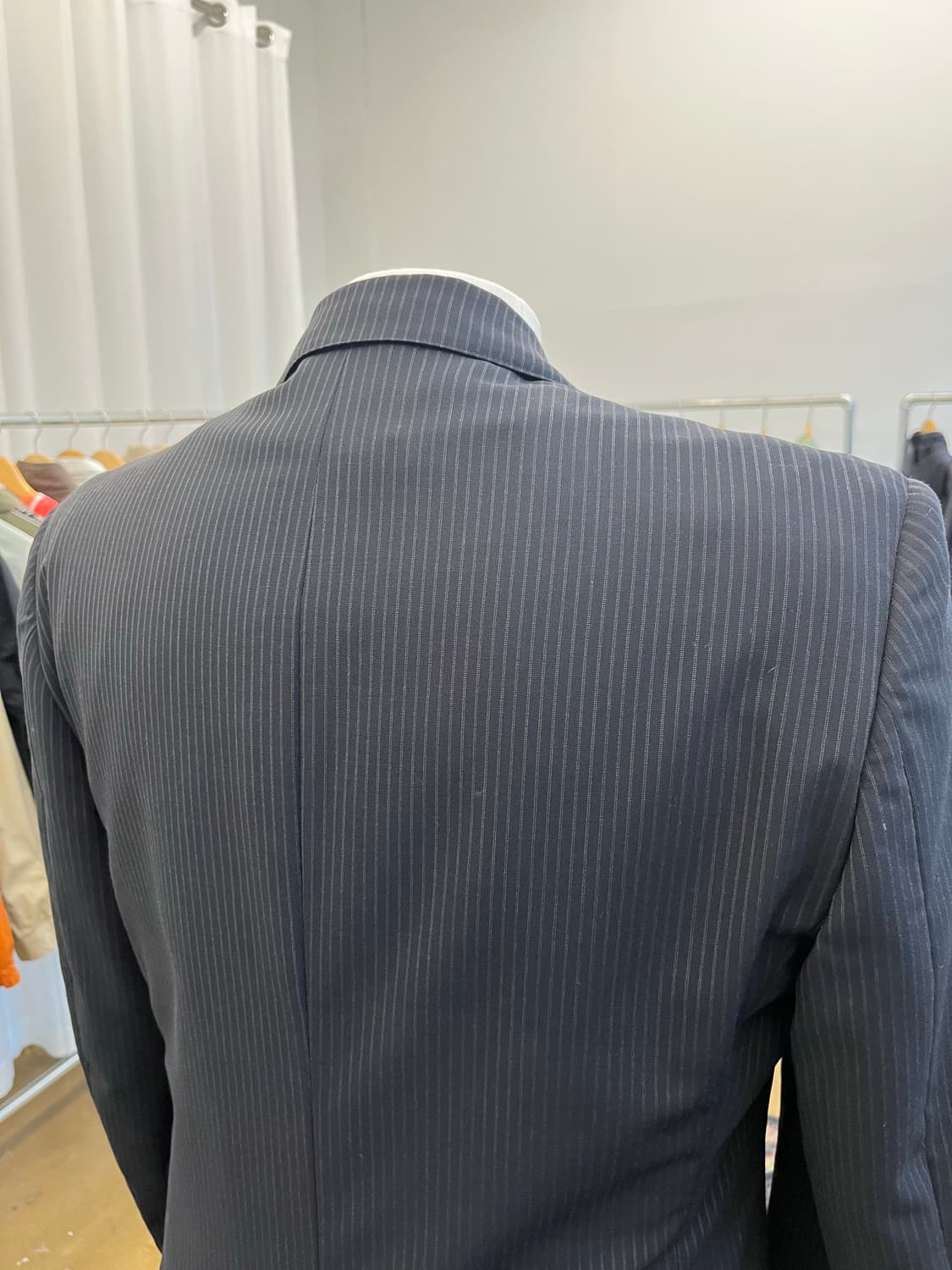 브룩스 브라더스 스트라이프 테일러드 자켓 블랙 상품이미지6