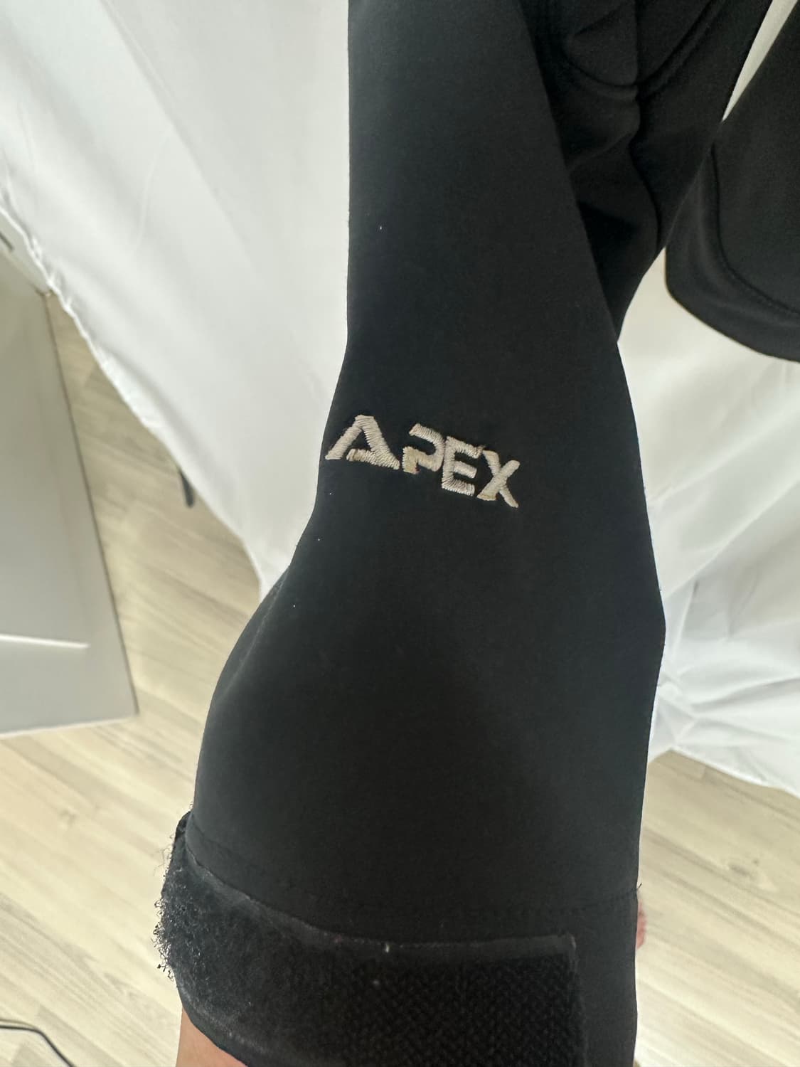 no.150 노스페이스 블랙 소프트쉘 자켓 xl 상품이미지4