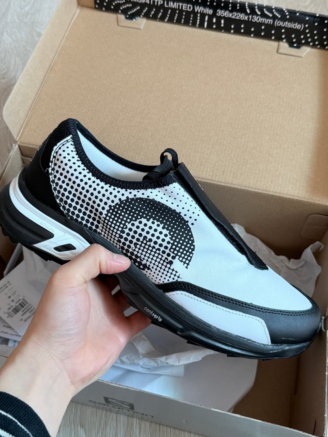 살로몬 x 꼼데가르송 옴므 플러스 SR901E 화이트 블랙 상품이미지1