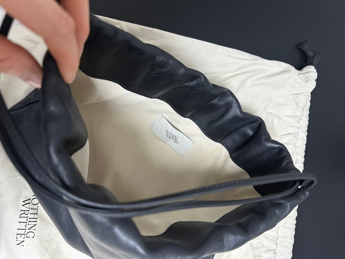 낫띵리튼 Nella strap large bag (Black) 넬라백 상품이미지10