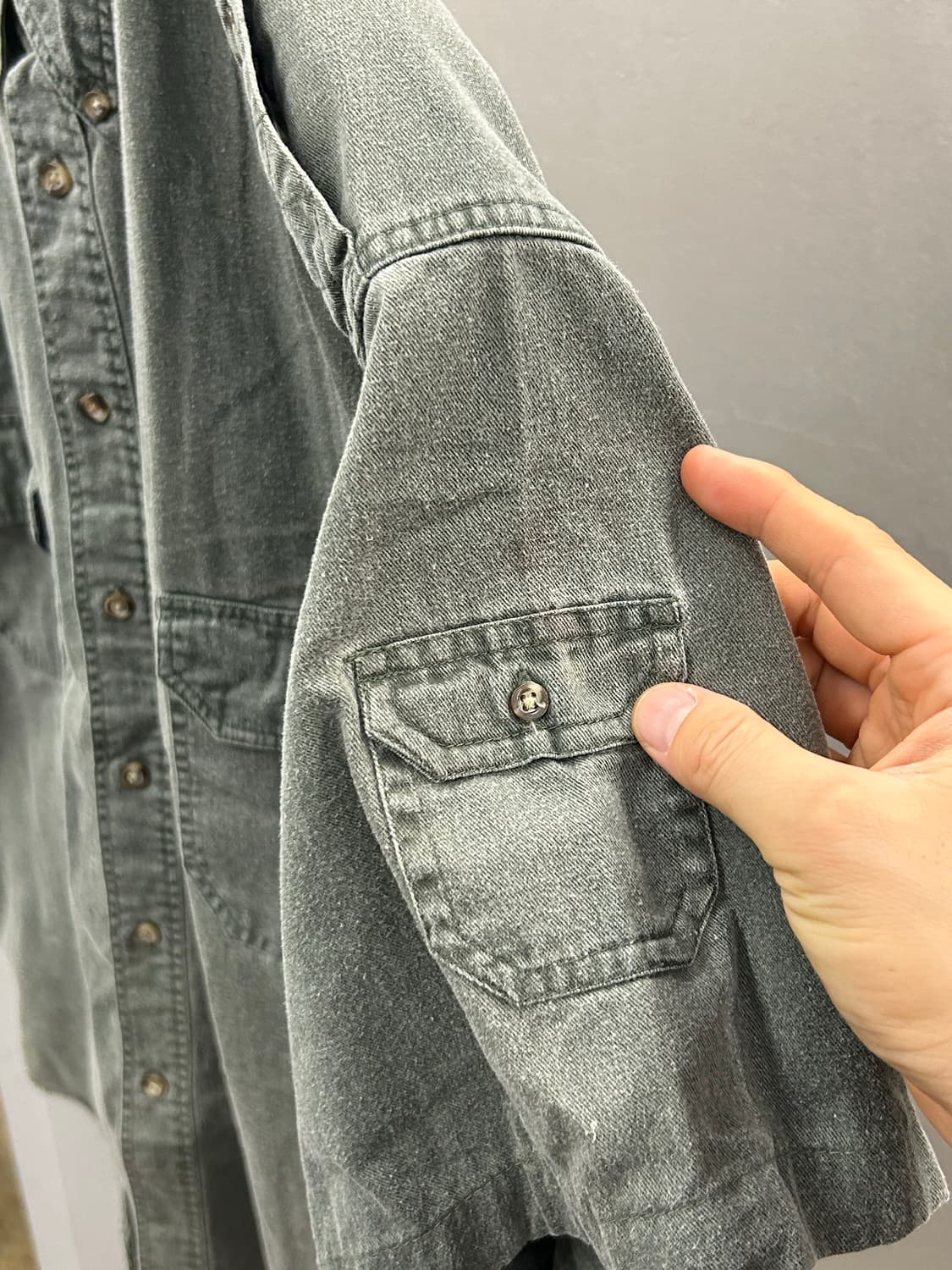 칼하트 포켓 반팔 셔츠 그린 상품이미지4