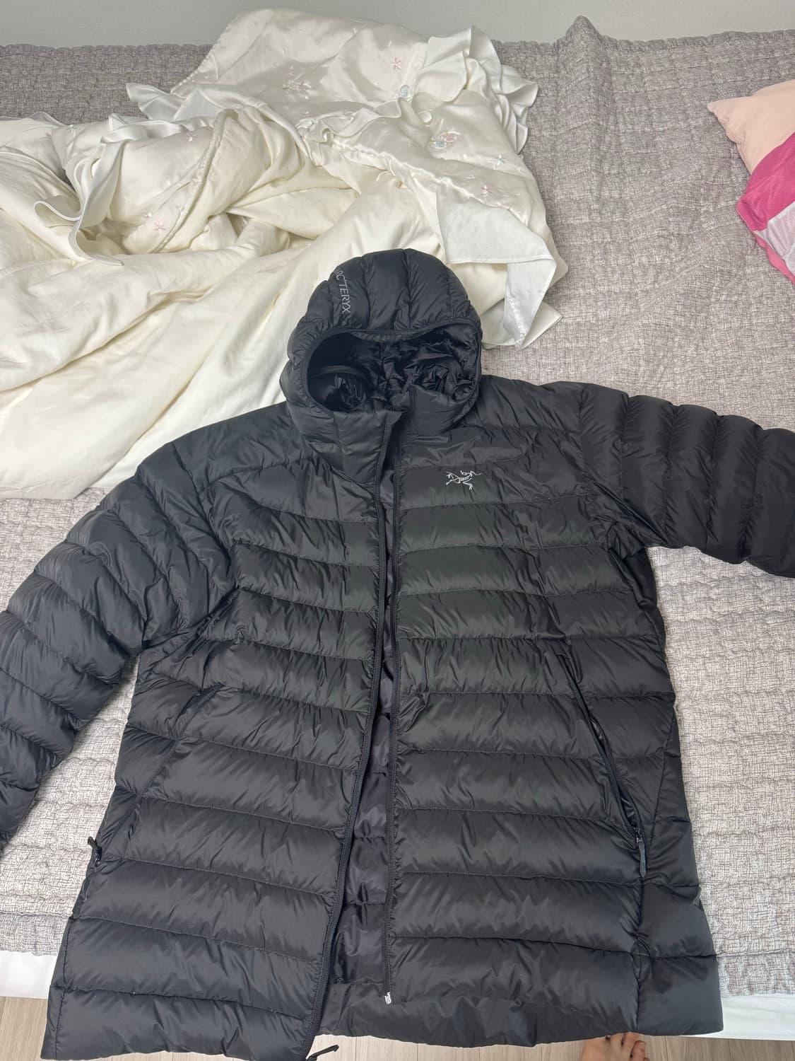 아크테릭스 세륨 후디 패딩 블랙 xl 상품이미지1