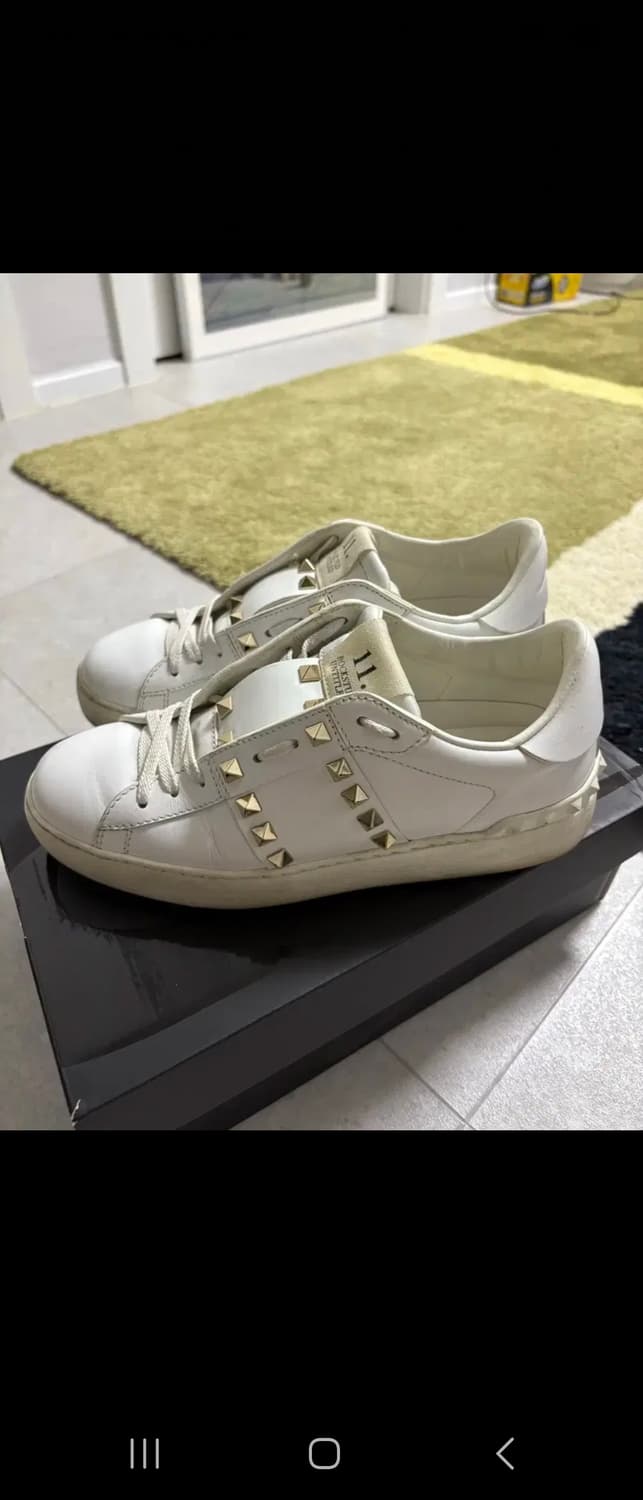 발렌티노 락스터드 스니커즈((36) 상품이미지2