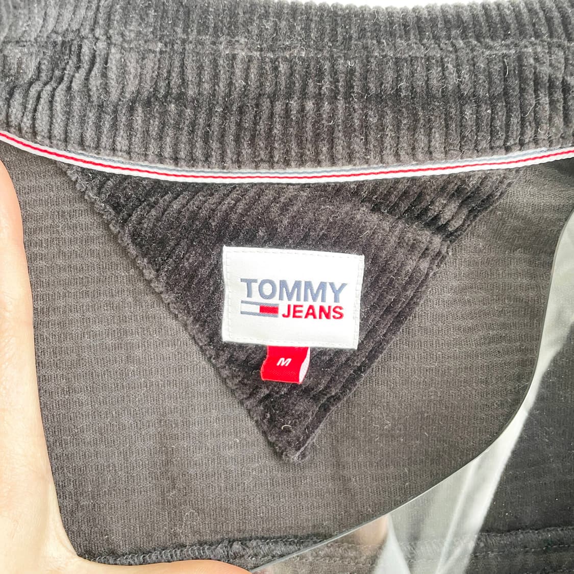 F2 타미진스(Tommy Jeans) 블랙 코듀로이 셔츠 M사이즈 상품이미지5