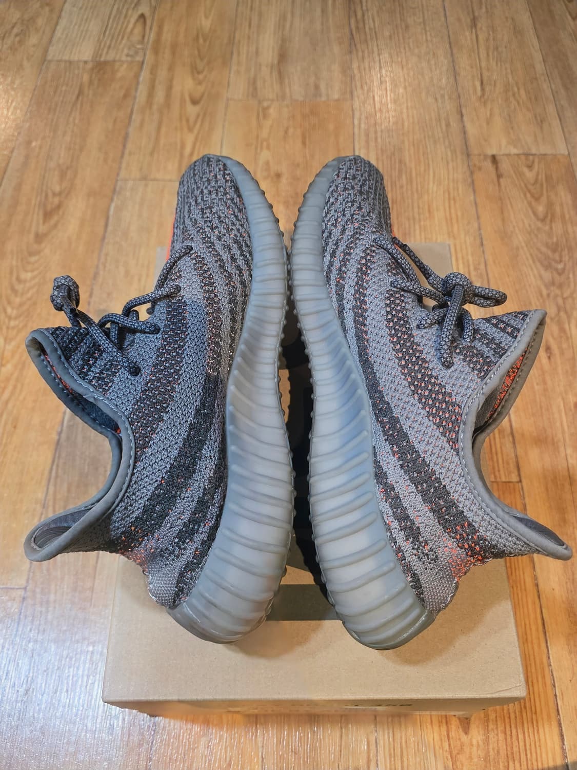 아디다스 이지부스트 350V2 벨루가 [285] 상품이미지3