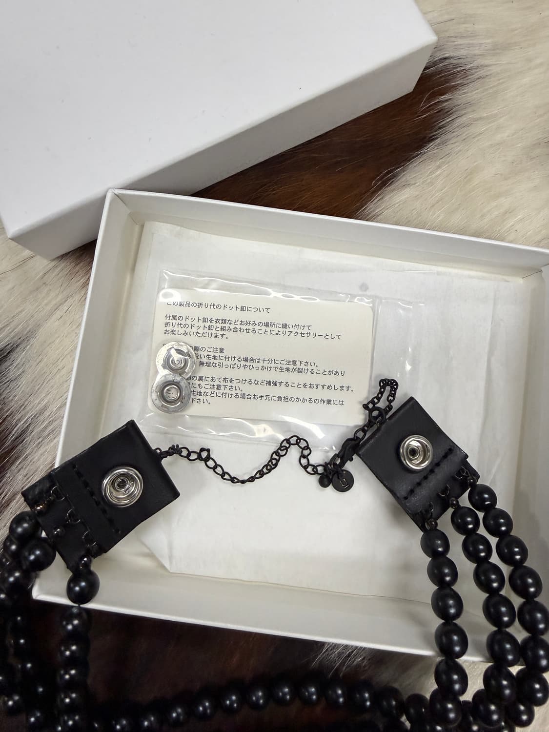 언더커버 03AW “Paper Doll” 펄 비드 초커 상품이미지5