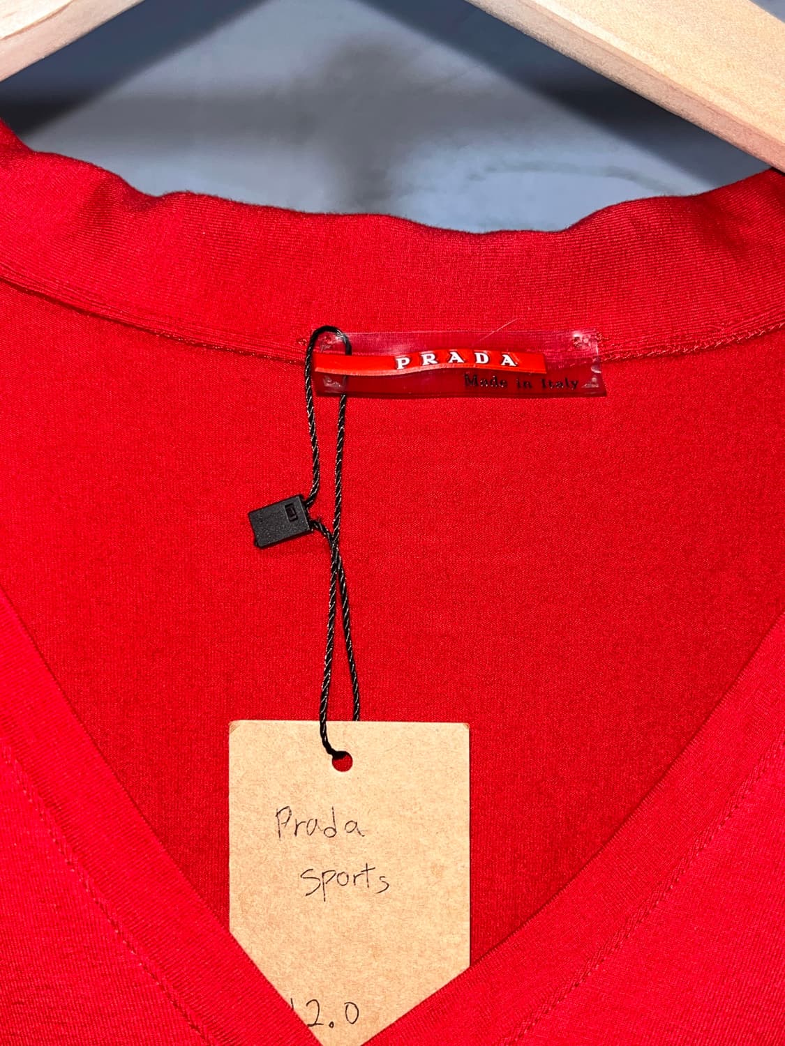 Prada spots v-neck collar knit 상품이미지2