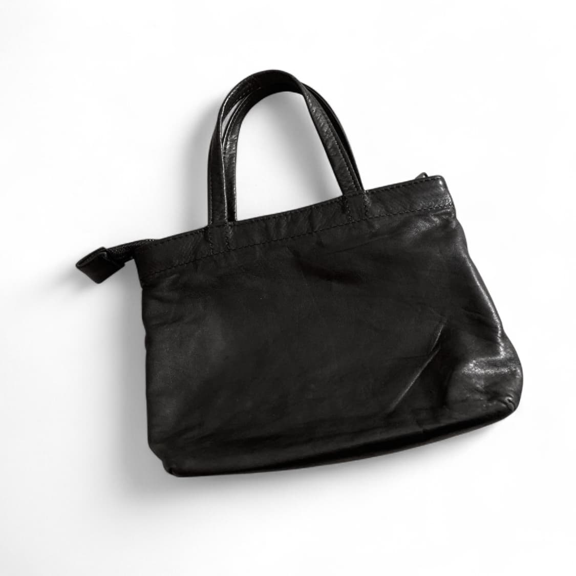 요지 야마모토 디스코드 디보싱 가죽 핸드백 상품이미지2