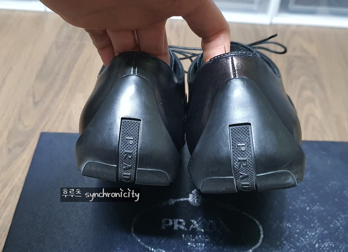 프라다 스퀘어토 더비 슈즈  7 상품이미지9