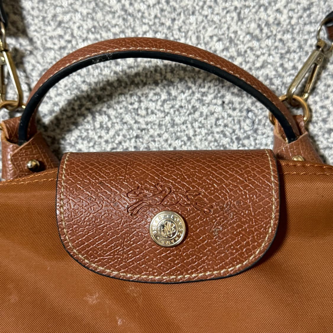 롱샴 르 플리아쥬 핸들 파우치 브라운 상품이미지4