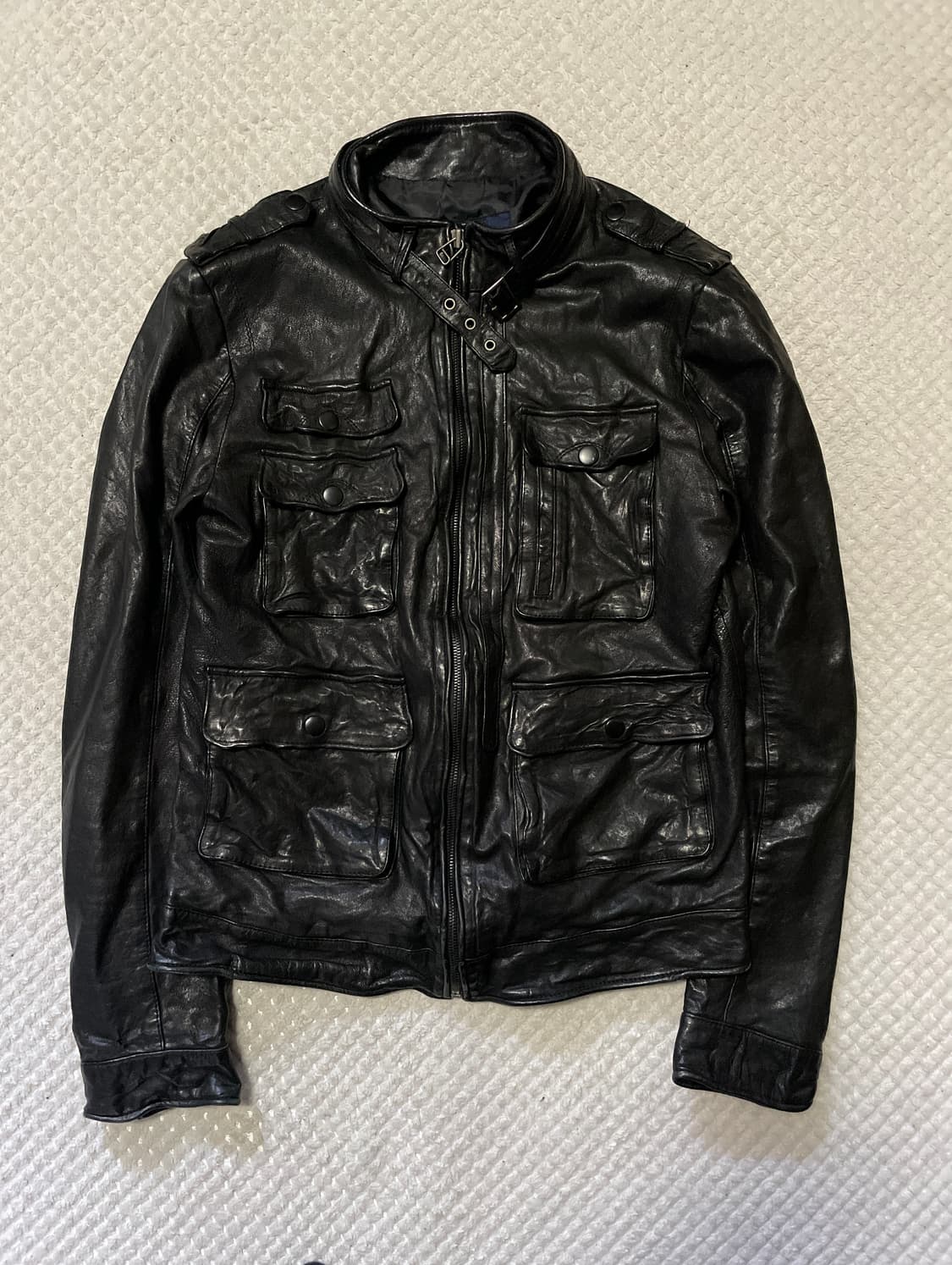 웨스턴 무드 이테리 램스킨 양가죽 절개 포켓 레더 자켓 상품이미지1