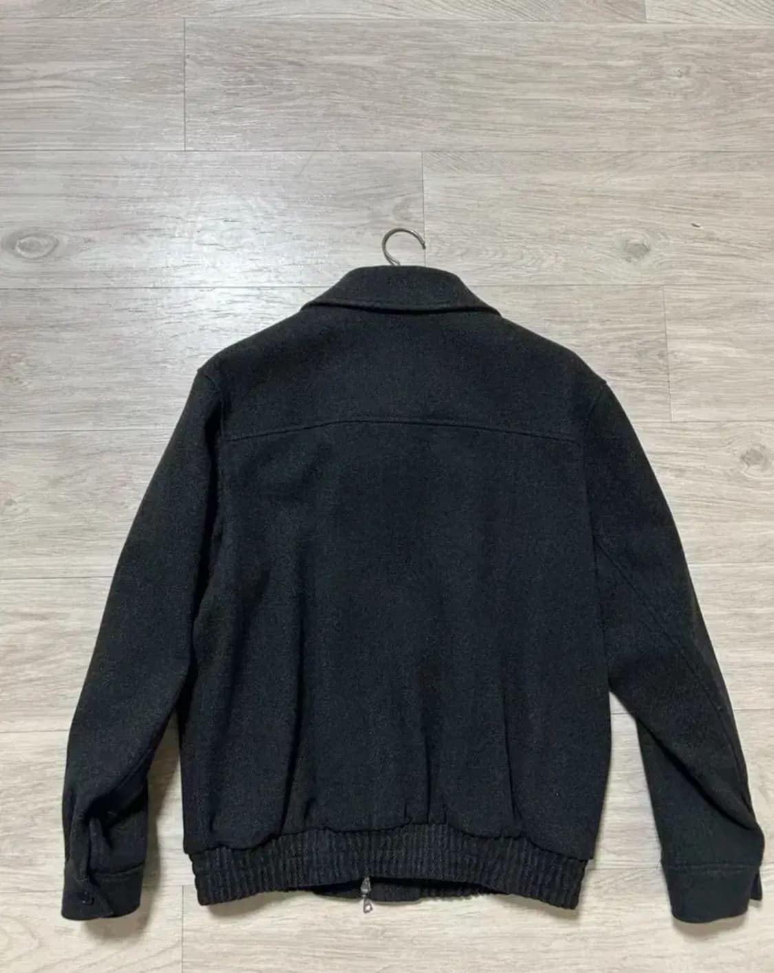 어나더오피스 22AW 볼륨 블루종 캐비어  상품이미지3