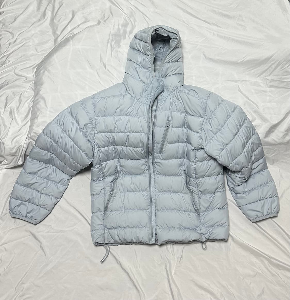 시티 레저 후디드 라이트 다운 재킷 [클라우디 블루] 상품이미지1