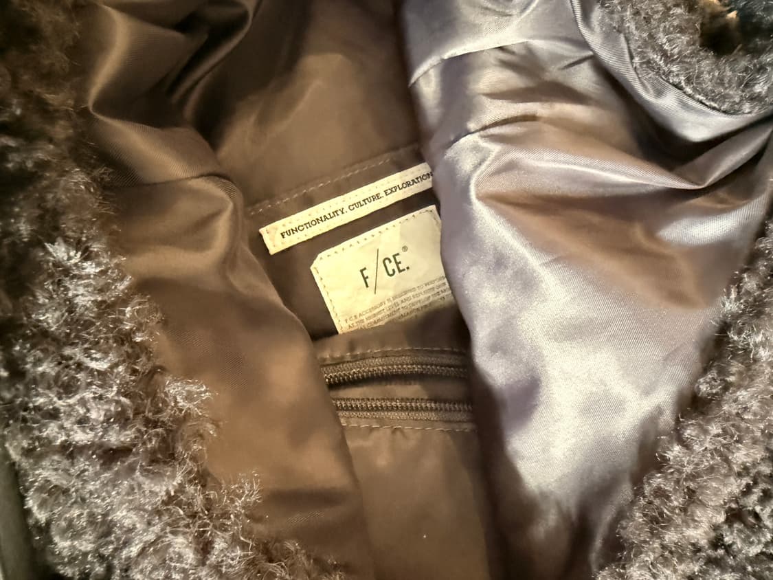 F/CE FUR WRAPPING HANDLE TOTE 상품이미지2