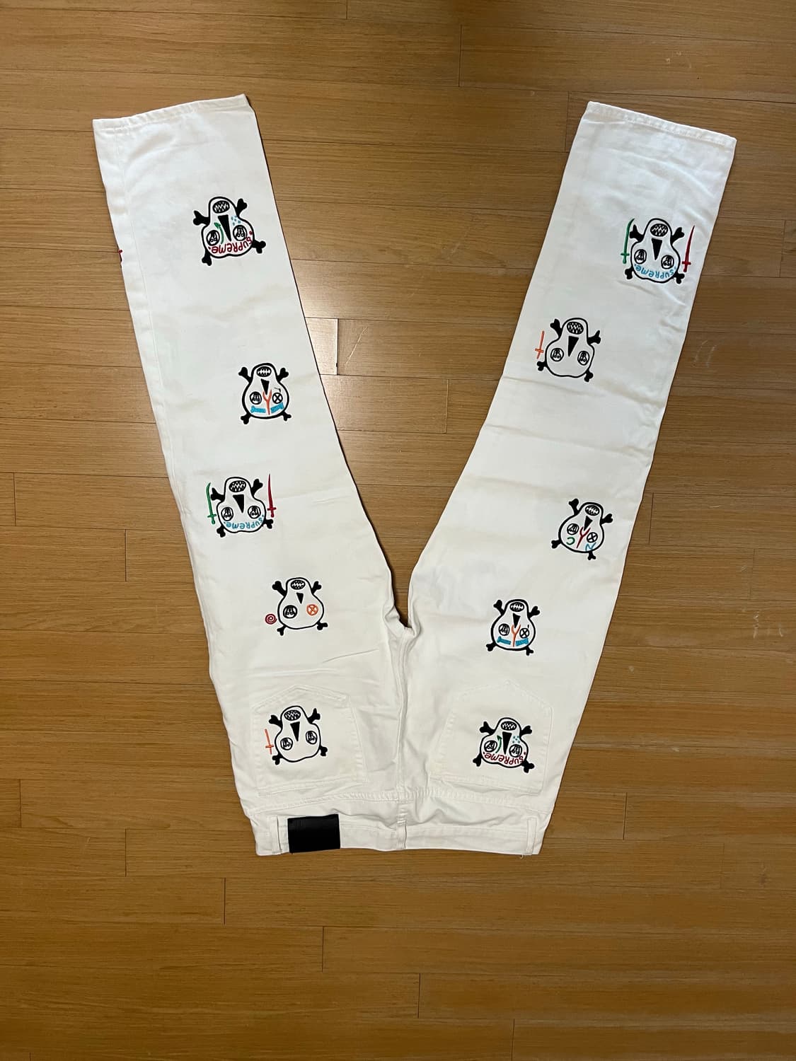 슈프림 x 클레이튼 패터슨 화이트 진 상품이미지2