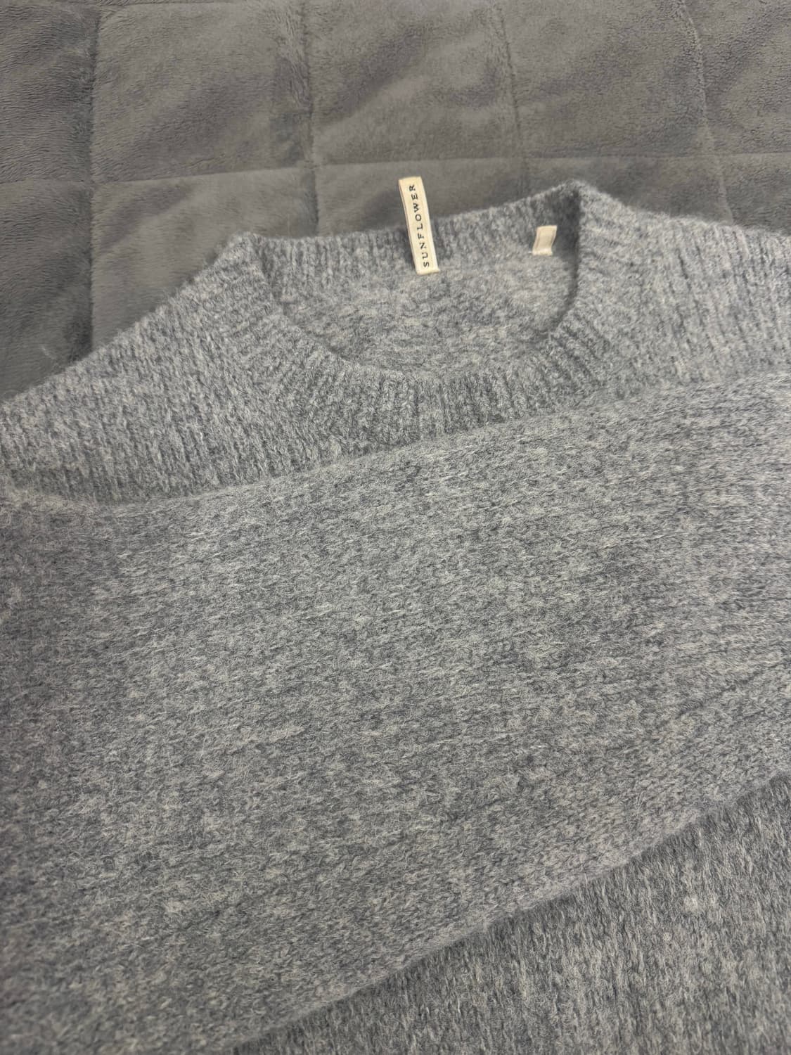 선플라워 24fw 야크 니트 그레이 (L) 상품이미지1