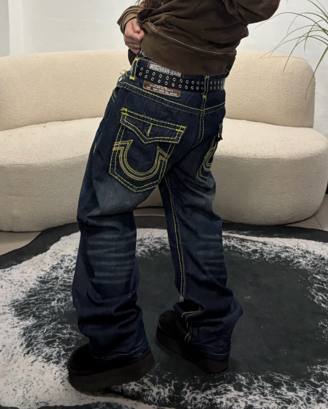 90s TRUERELIGION 조이 수퍼T 로우 워시드 데님팬츠 상품이미지2