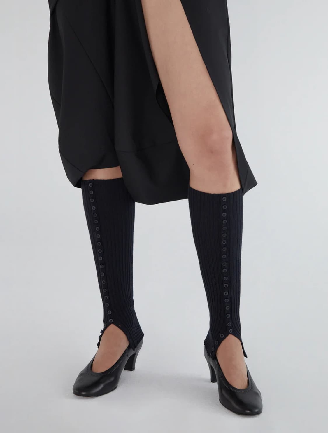 [XS/S]팔로마울 Prior 레그 워머/다크 그레이 상품이미지1