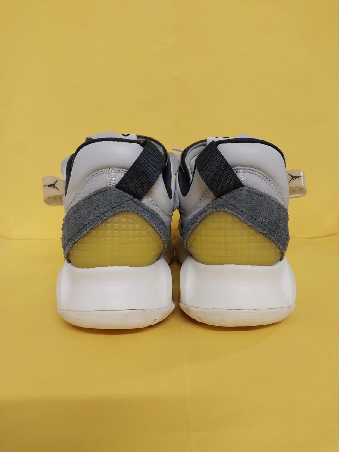 남성 나이키 조던 MA2 바스트 그레이 운동화 (260) 상품이미지4