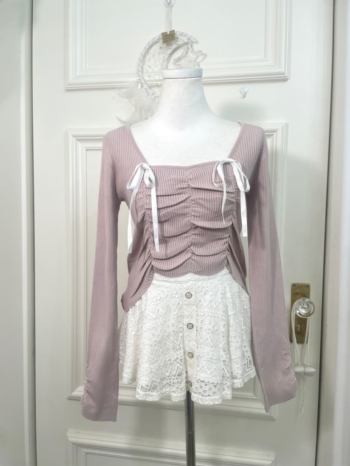 indipink shirring white bow knit top 상품이미지1