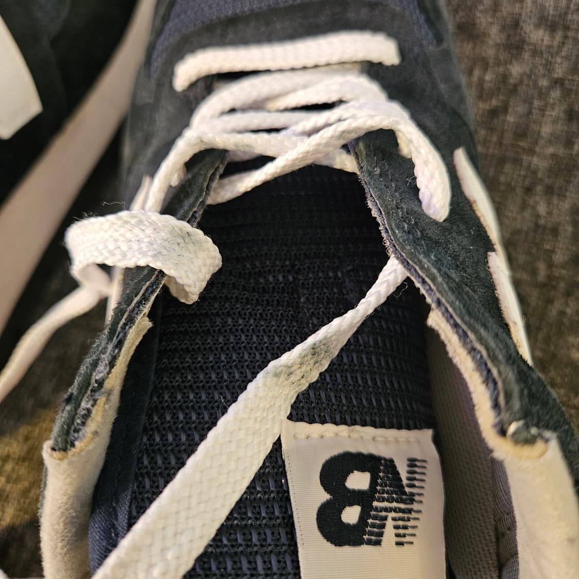 뉴발란스 M990NV1 네이비 상품이미지6