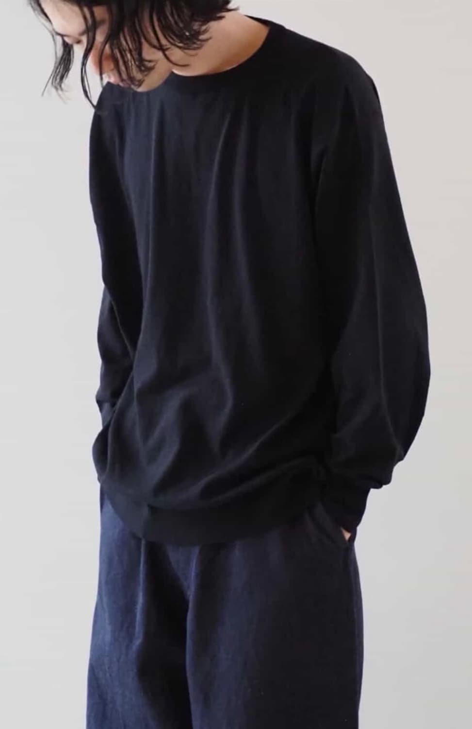 코모리 코튼 크루넥 니트 상품이미지1