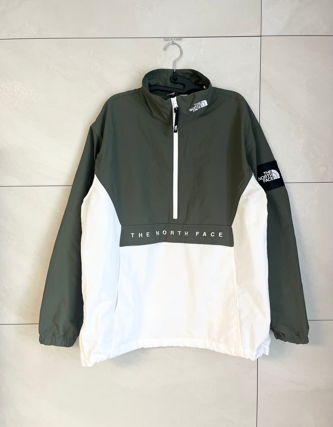 노스페이스 화이트라벨 아노락 바람막이 (L size) 상품이미지1
