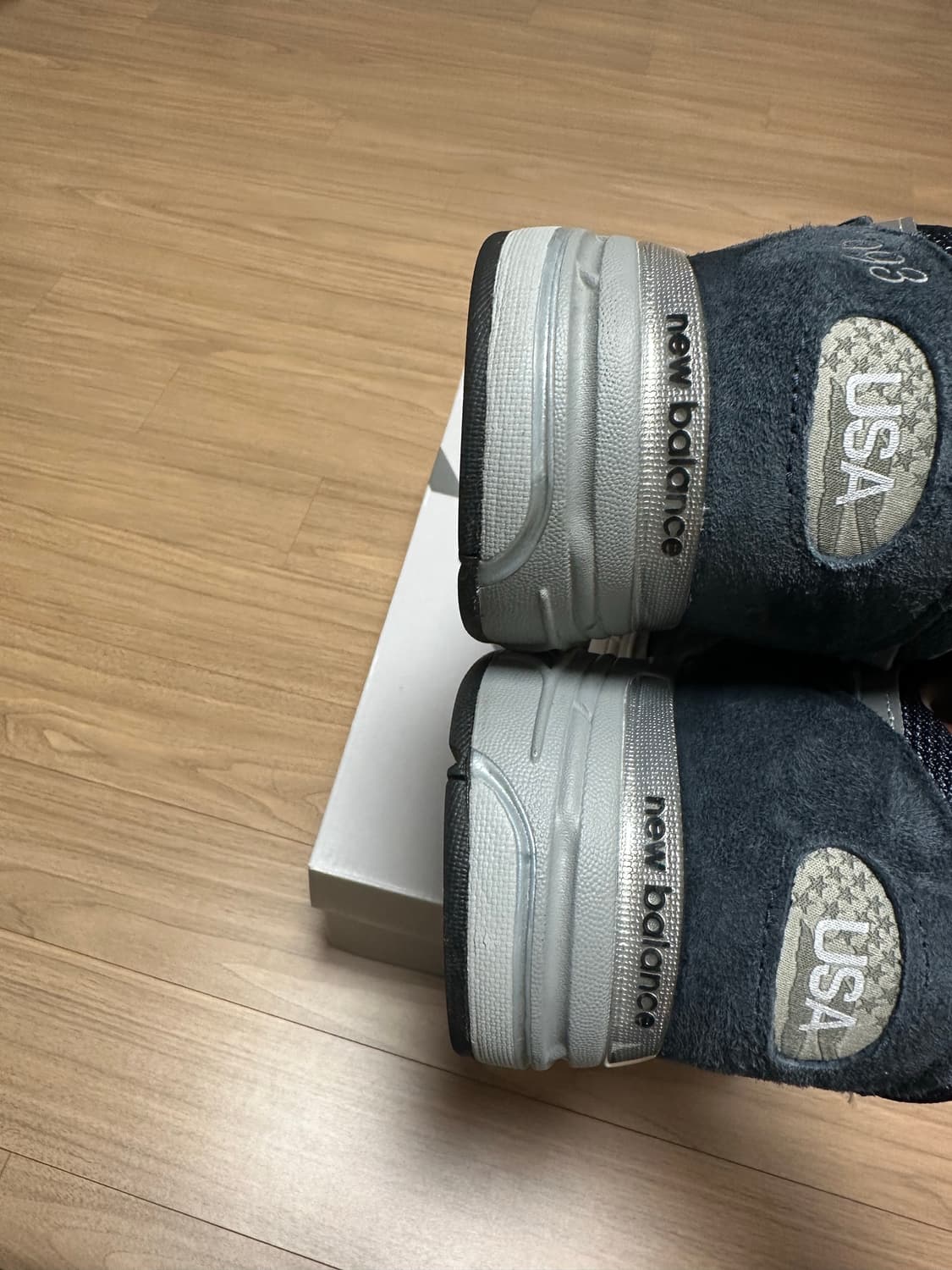 285 뉴발란스 993 네이비 mr993nv 상품이미지6