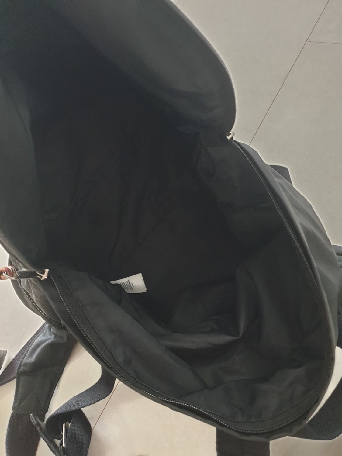 버버리 컨버터블 힙색백팩 상품이미지5