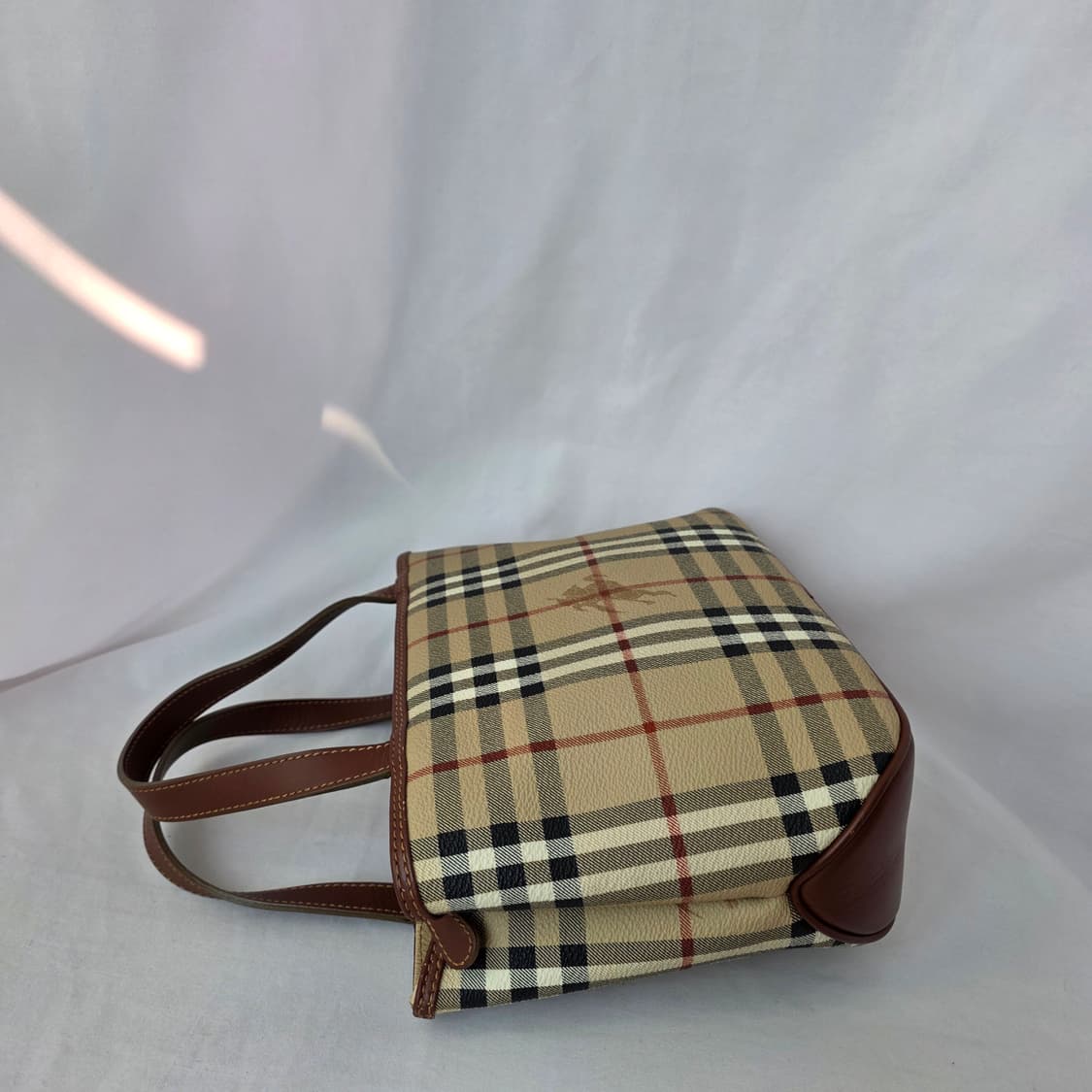 [정품 BURBERRY] 버버리 노바체크 pvc 토트백 스몰 상품이미지2