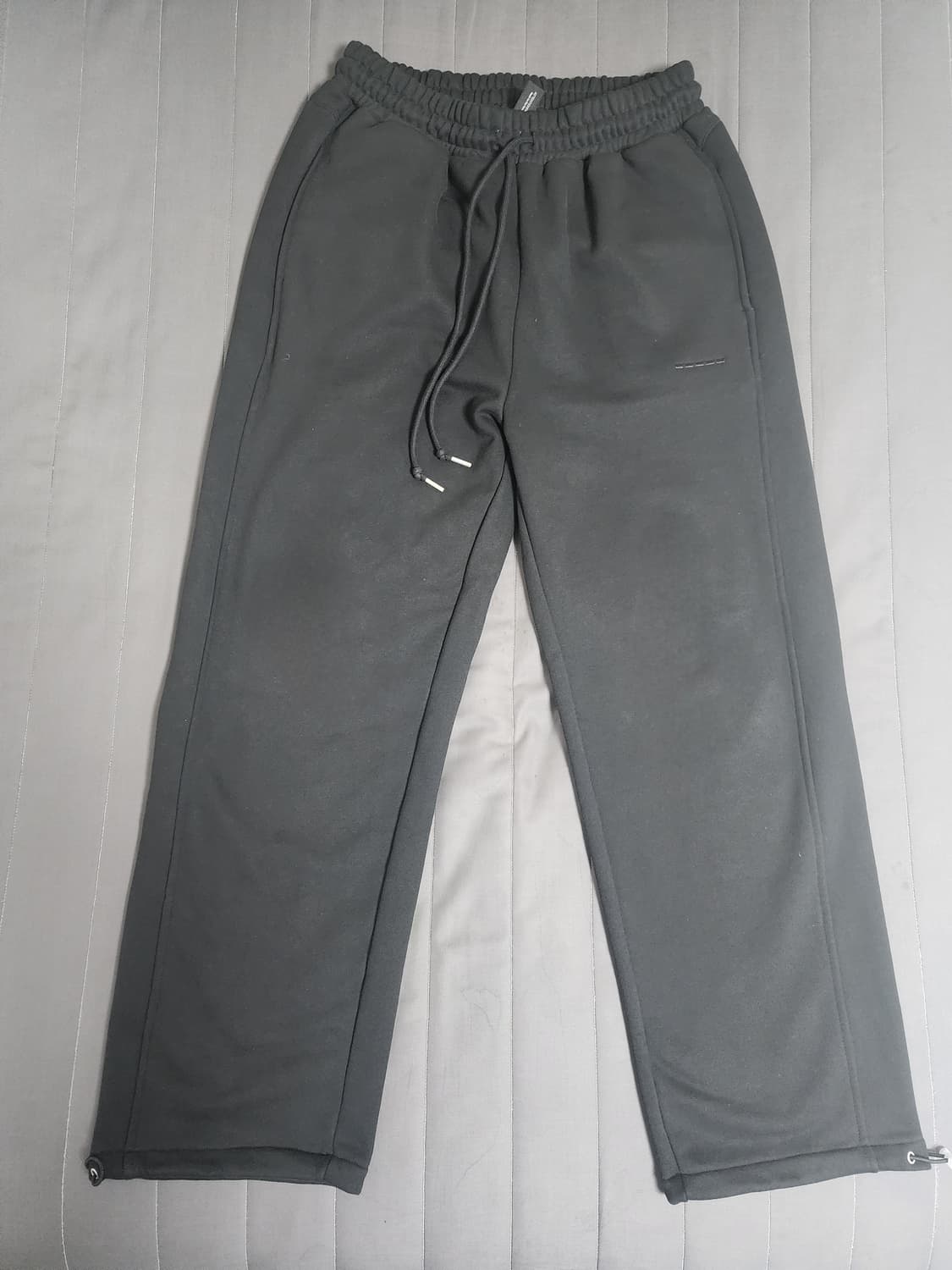 새제품급 L) 에스큐 프론트 라인 레귤러 롱 스웻팬츠 블랙 상품이미지4