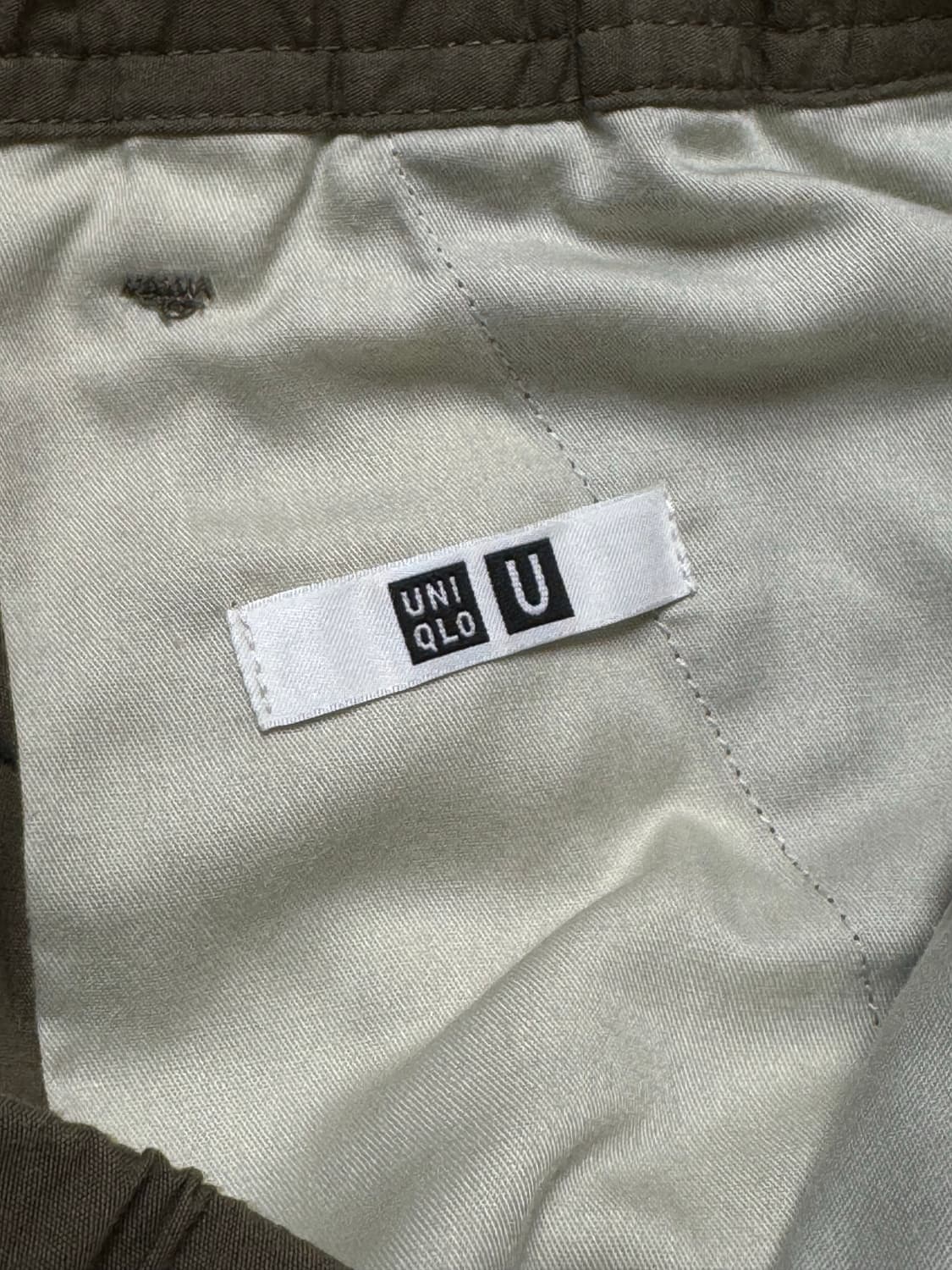 유니클로 u 와이드핏 파라슈트 카고팬츠 올리브 카키 상품이미지4