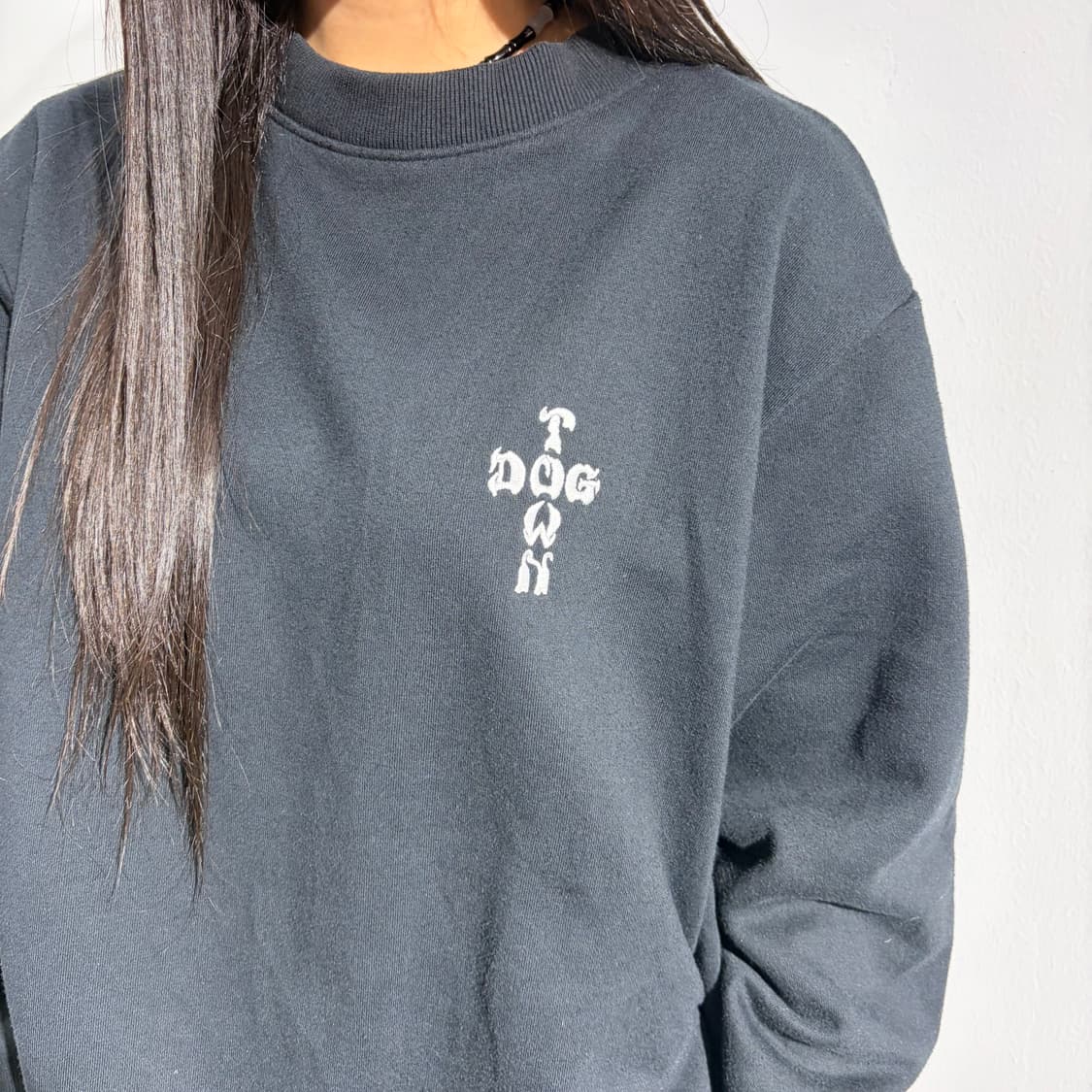 Dog town 블랙드래곤 프린팅 긴팔 맨투맨 상품이미지3