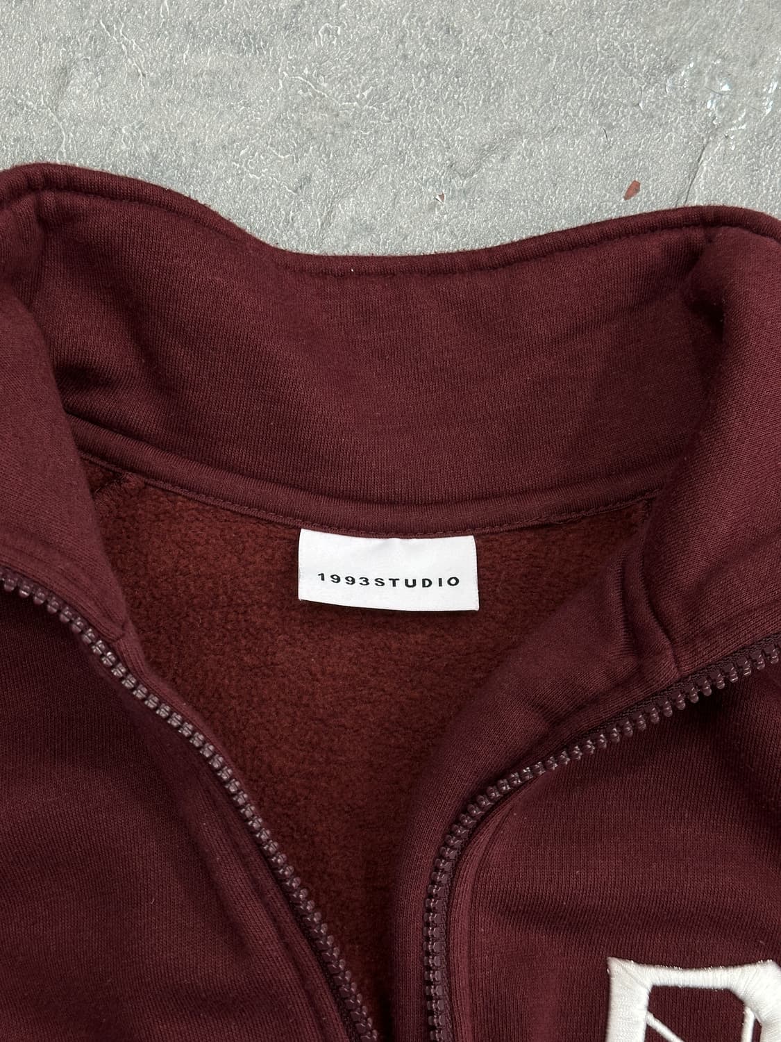 1993스튜디오 반집업 맨투맨 상품이미지5