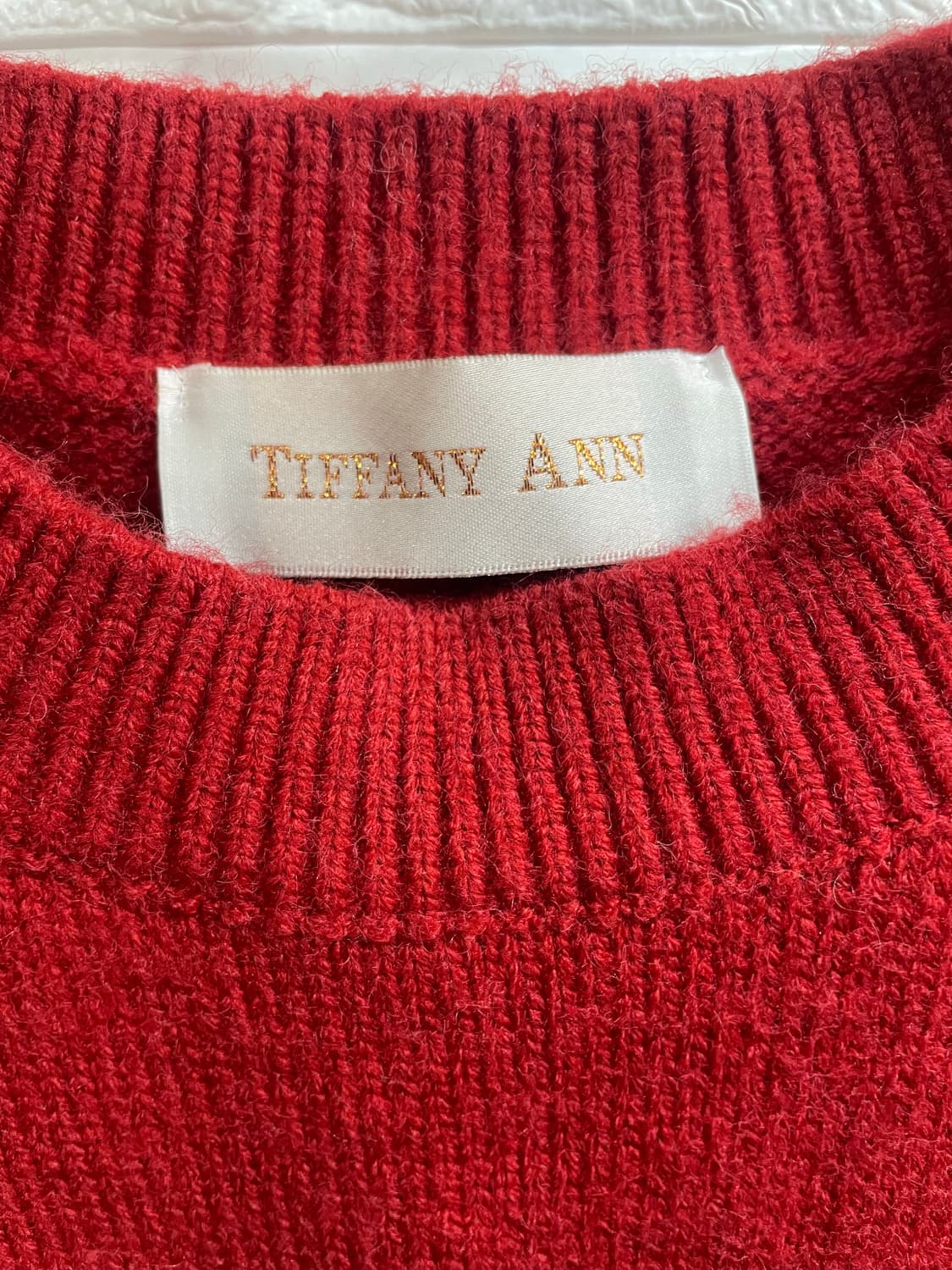 티파니앤 반팔큐빅니트 빨간니트 레드니트 상품이미지2